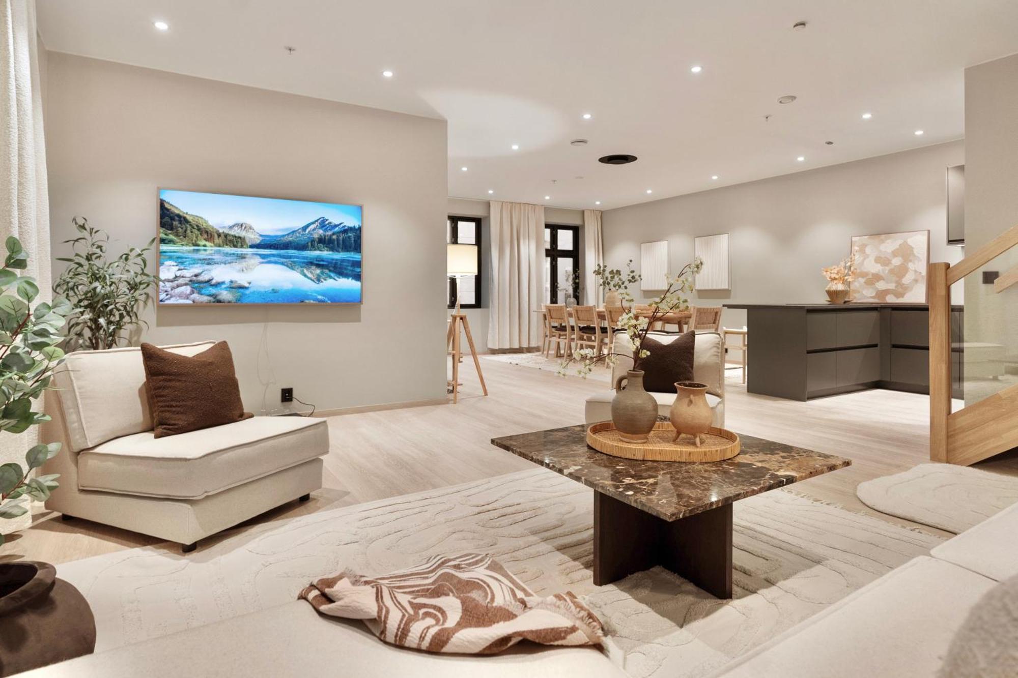 Luxurious In The Heart Of With Private Parking Villa