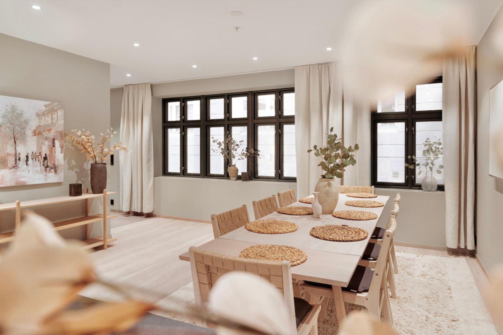 Luxurious In The Heart Of With Private Parking Villa *